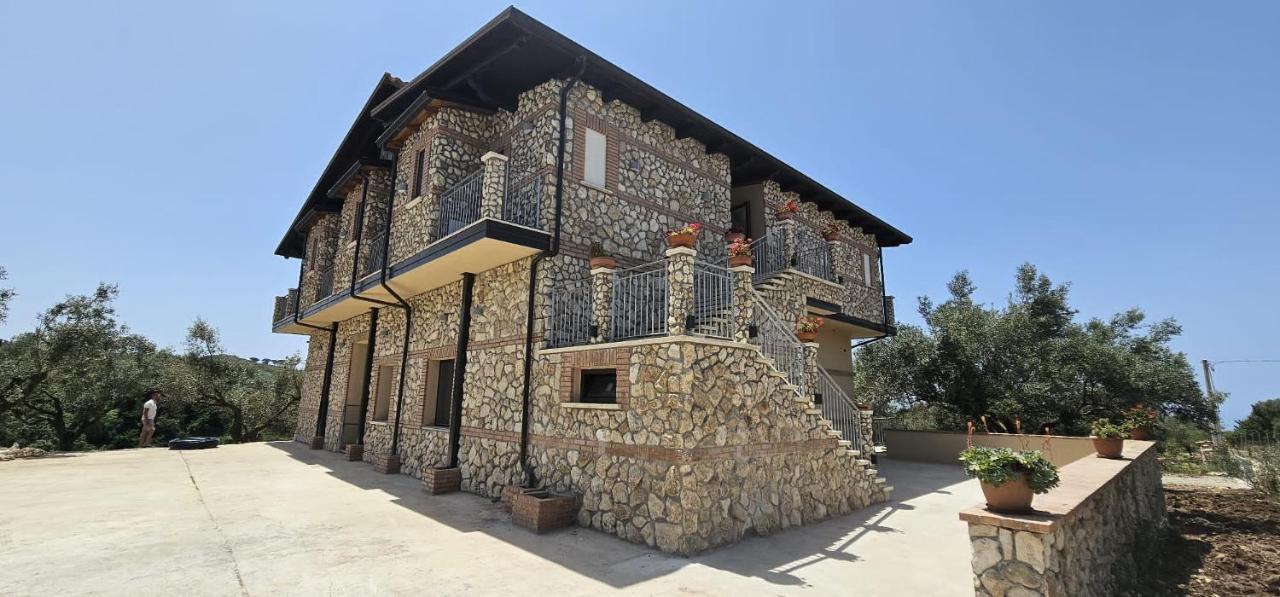 Borgo Carida - Green Family Holidays Zaccanopoli Bagian luar foto