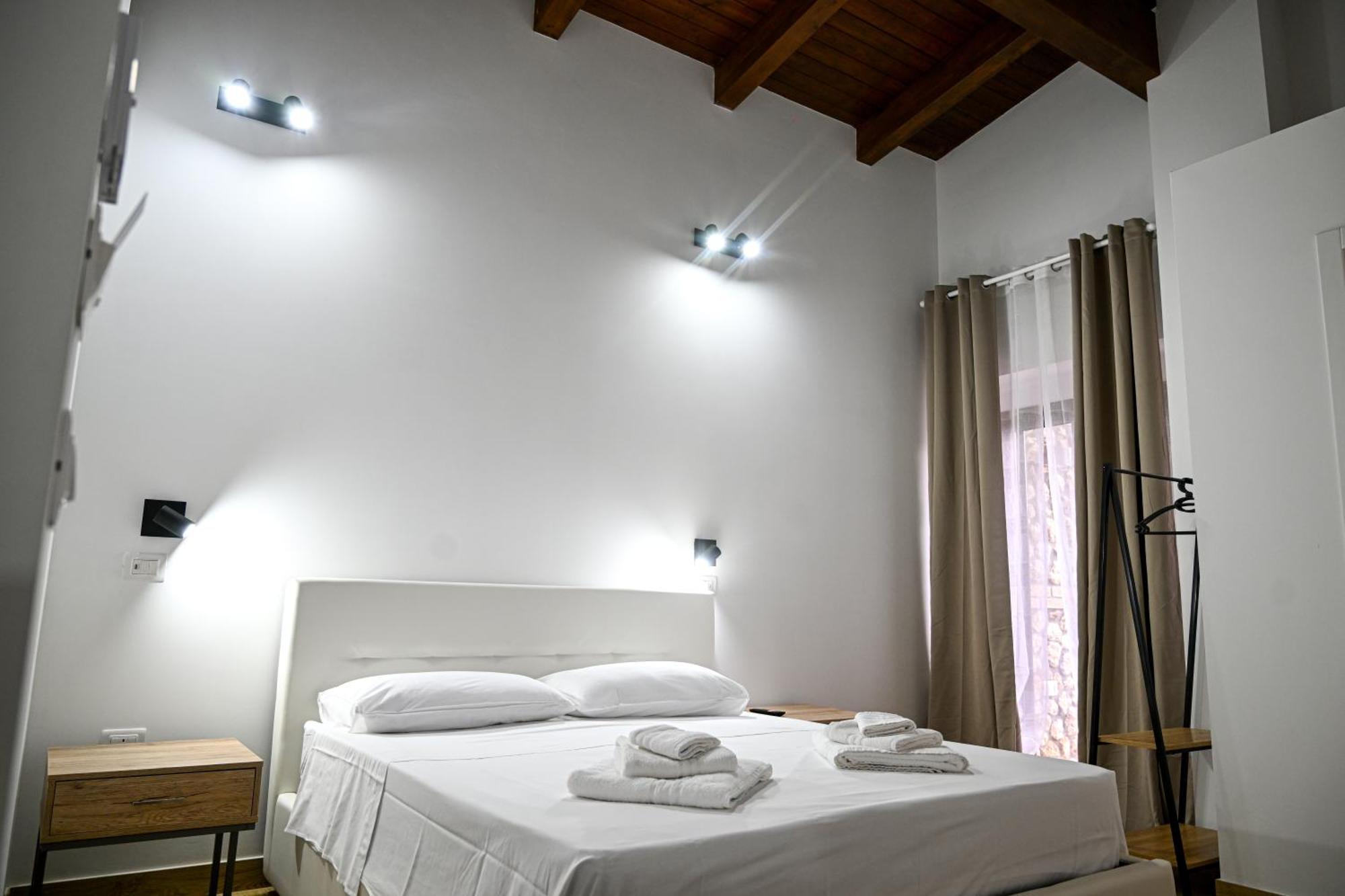 Borgo Carida - Green Family Holidays Zaccanopoli Bagian luar foto