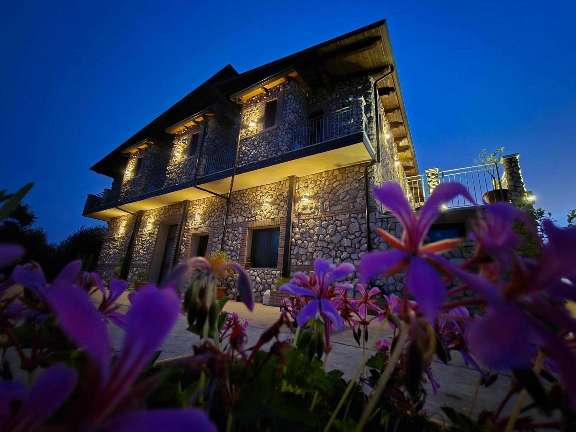 Borgo Carida - Green Family Holidays Zaccanopoli Bagian luar foto